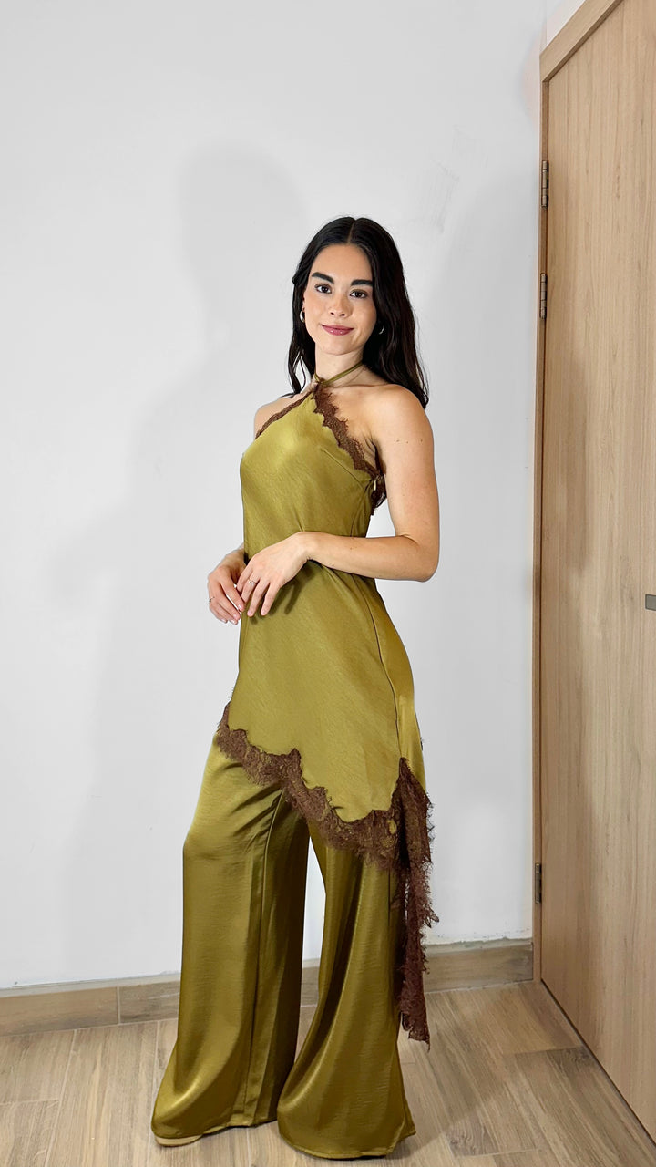 JUMPSUIT SATÍN OLIVO CON ENCAJE CAFÉ