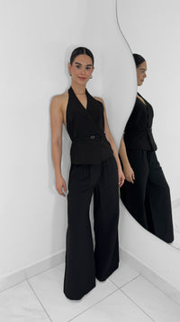 TOP HALTER CRUZADO CON CINTO NEGRO