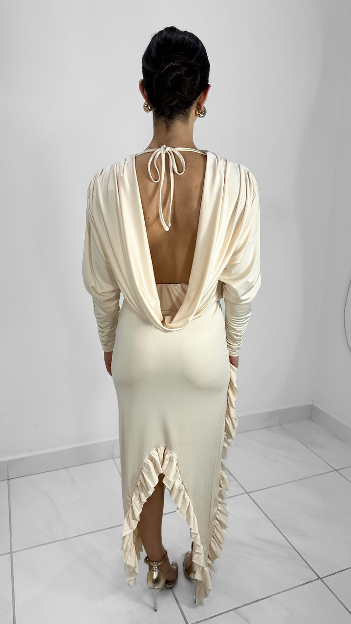 VESTIDO MAXI ASIMÉTRICO CON ESCOTE EN ESPALDA Y VOLANTES
