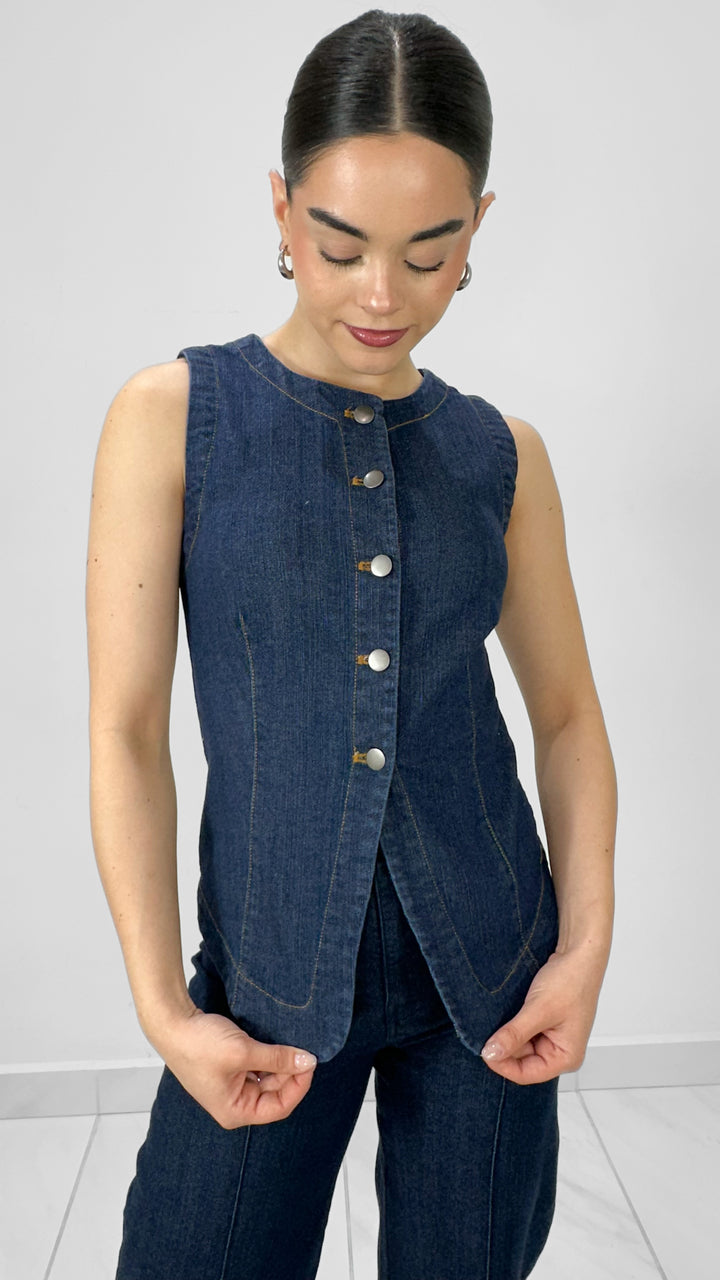 CHALECO DENIM CON APERTURA EN MEDIO