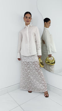 MAXI FALDA ENCAJE CON SHORT INCLUIDO BLANCA