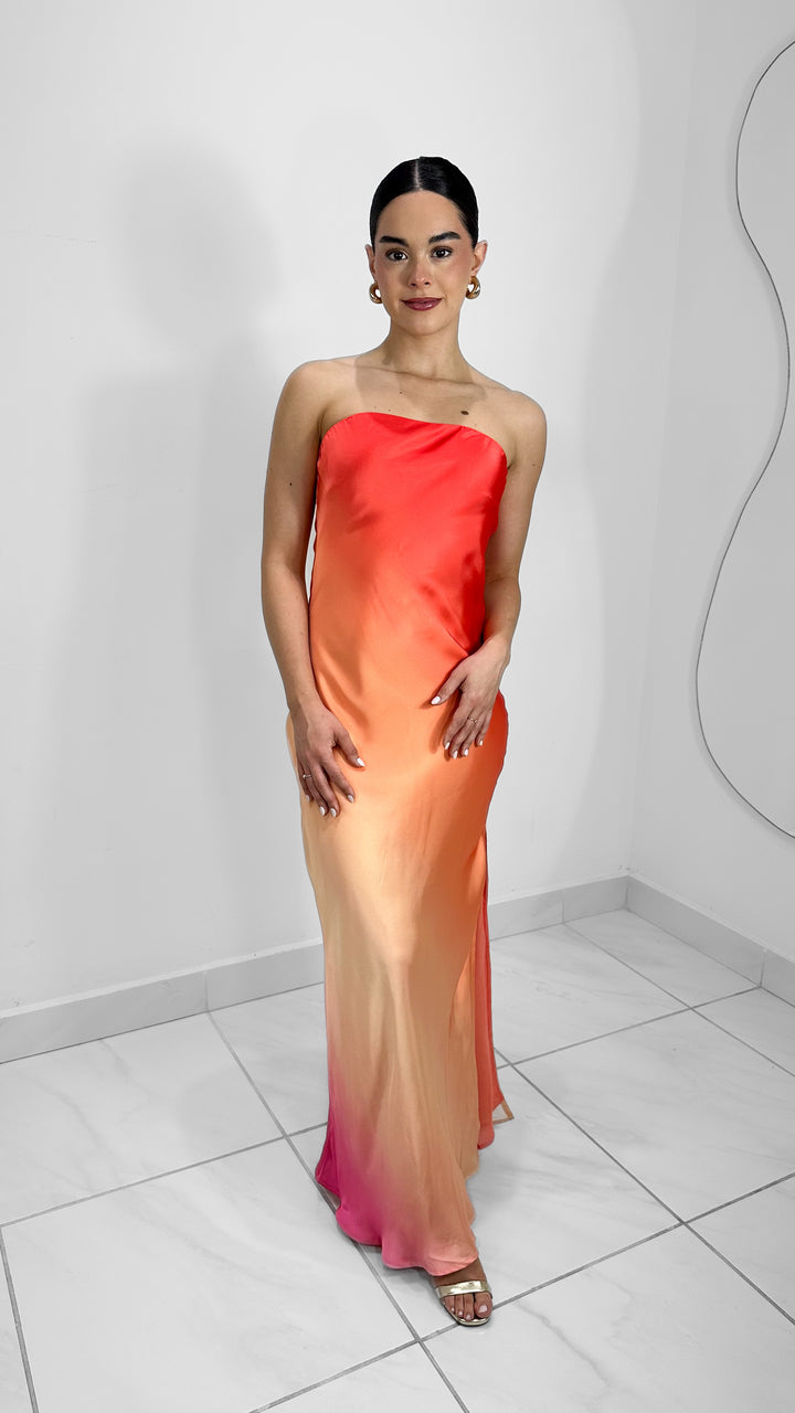 VESTIDO LARGO STRAPLESS SATIN BICOLOR NARANJA