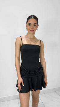 VESTIDO NEGRO DE TIRANTES