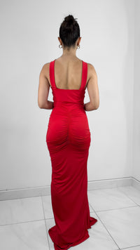 VESTIDO LARGO HALTER CRUZADO CON DETALLES DORADOS ROJO