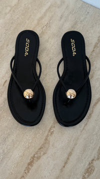 SANDALIA CAPRI NEGRA