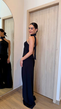 TOP CHALECO NEGRO CON BUFANDA