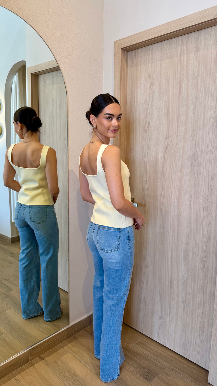 TOP KNIT AMARILLO CON BOTONES