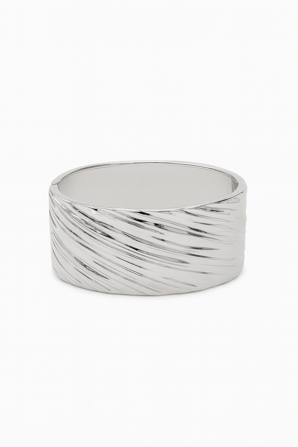 BRAZALETE GRUESO PLATEADO