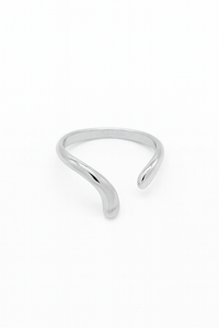 ANILLO EN V PLATEADO