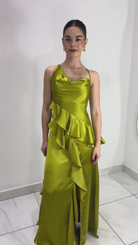VESTIDO LARGO DE SATIN CON VOLANTES LIMA